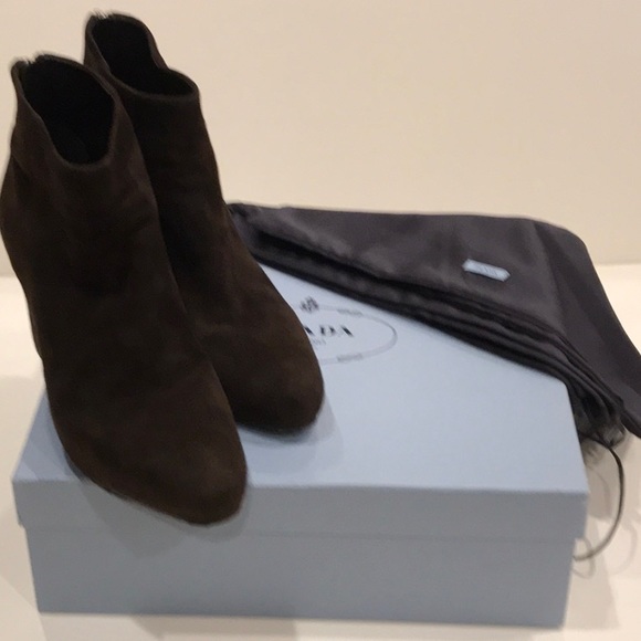 Prada boots - Picture 5 of 5